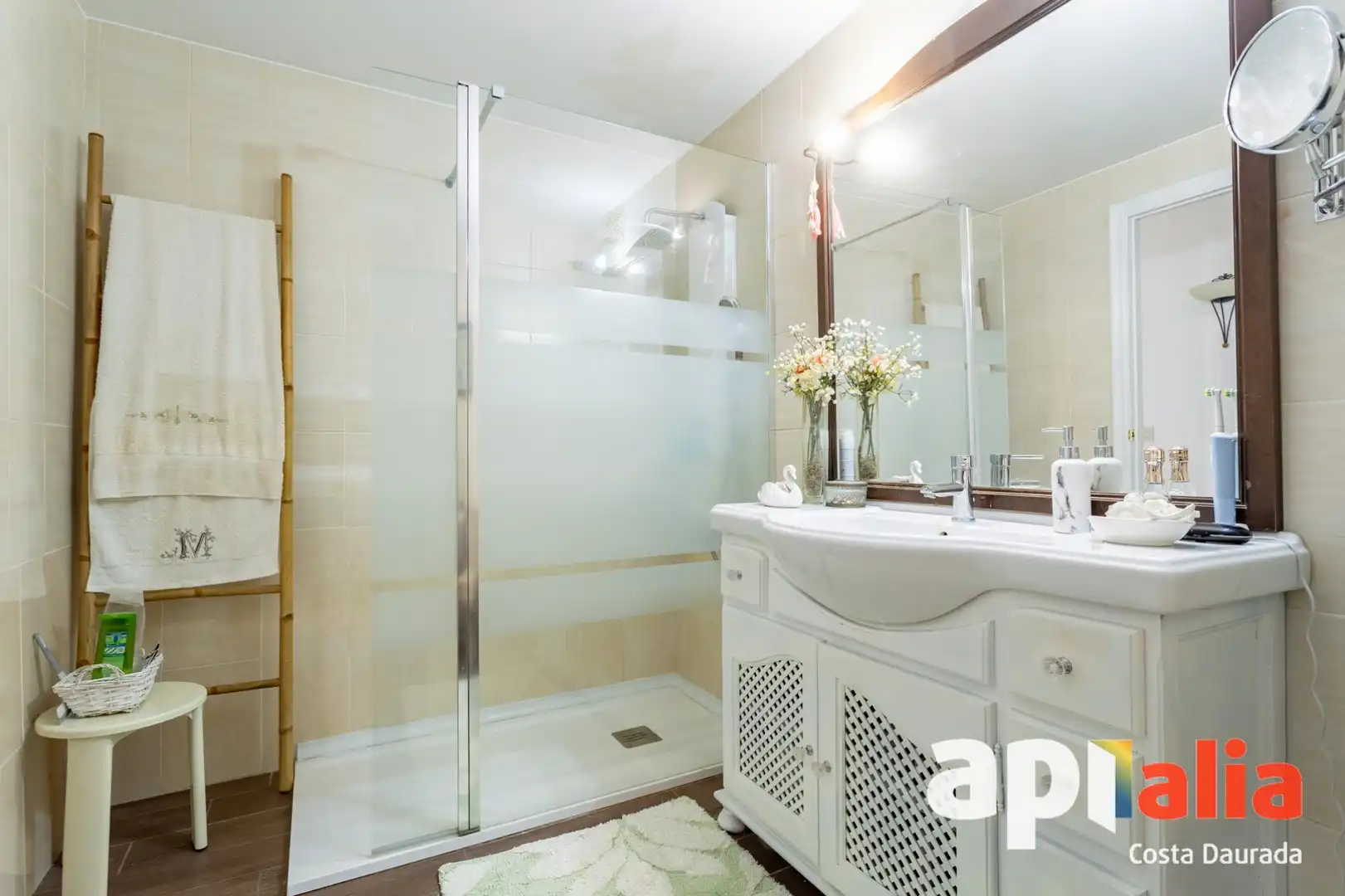 Baño de Piso en venta en Vandellòs i l'Hospitalet de l'Infant con Terraza
