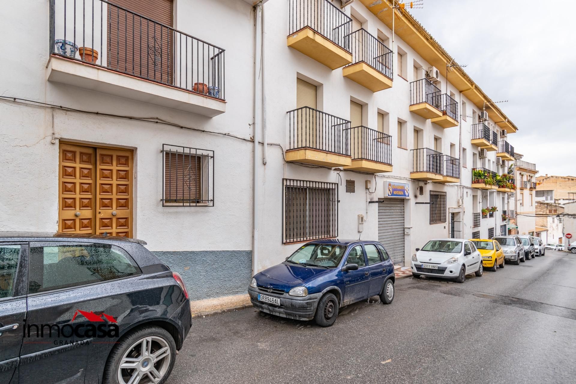 Vista exterior de Casa adosada en venda en Montefrío