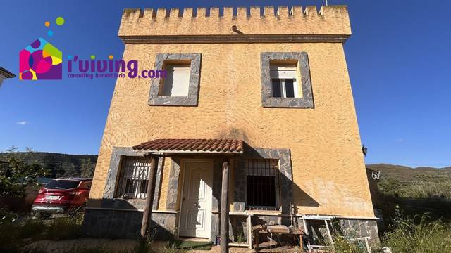 Casa-chalet en Venta en Cantoria