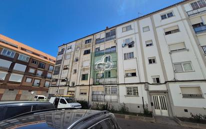 Vista exterior de Pis en venda en Benavente