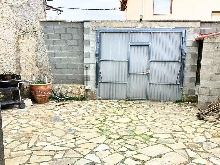 Finca rústica en venda en Munébrega amb Aire condicionat, Calefacció i Terrassa