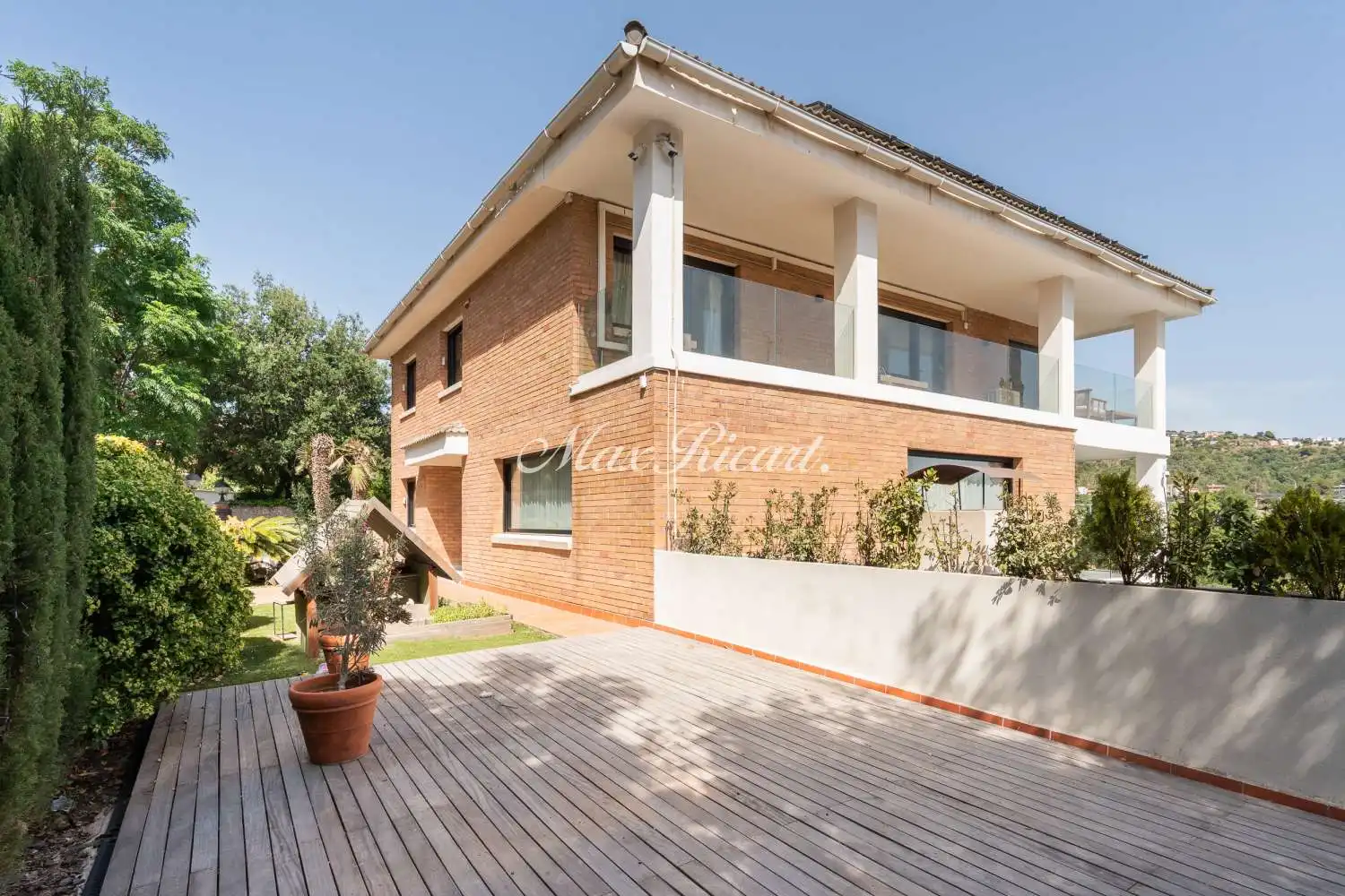 Exterior view of Houses for rent in Sant Just Desvern  with Air Conditioner, Heating and Terrace