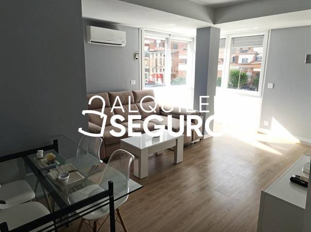 Piso en Alquiler en Arroyo en San Carlos - San José