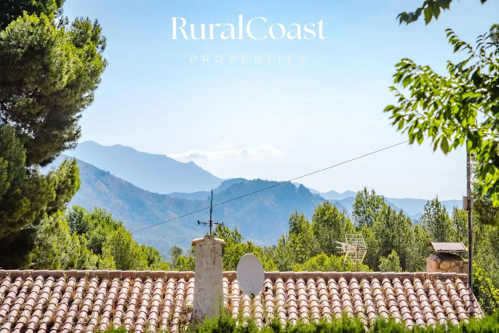 Vista exterior de Casa o chalet en venta en Tibi con Aire acondicionado, Calefacción y Jardín privado