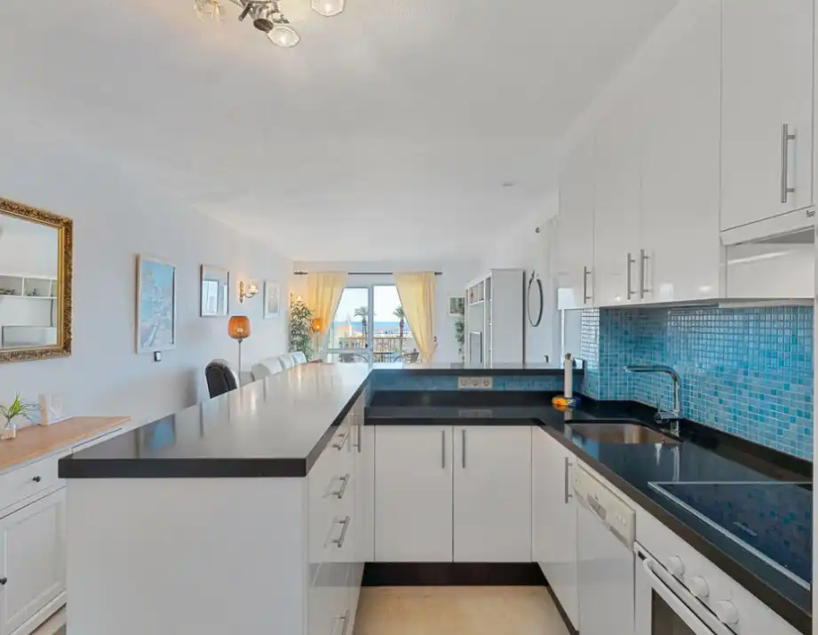Piso con ascensor en venta en Puerto Deportivo, imagen 8