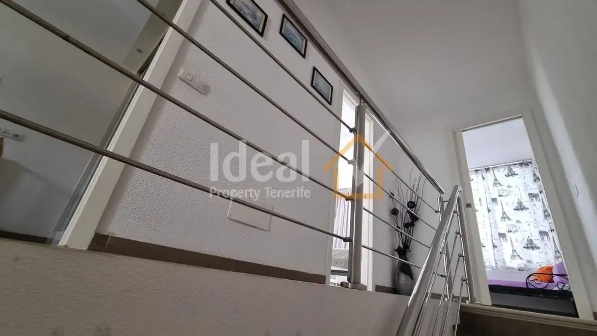 Casa adosada en venda en Adeje amb Jardí privat, Terrassa i Piscina comunitària