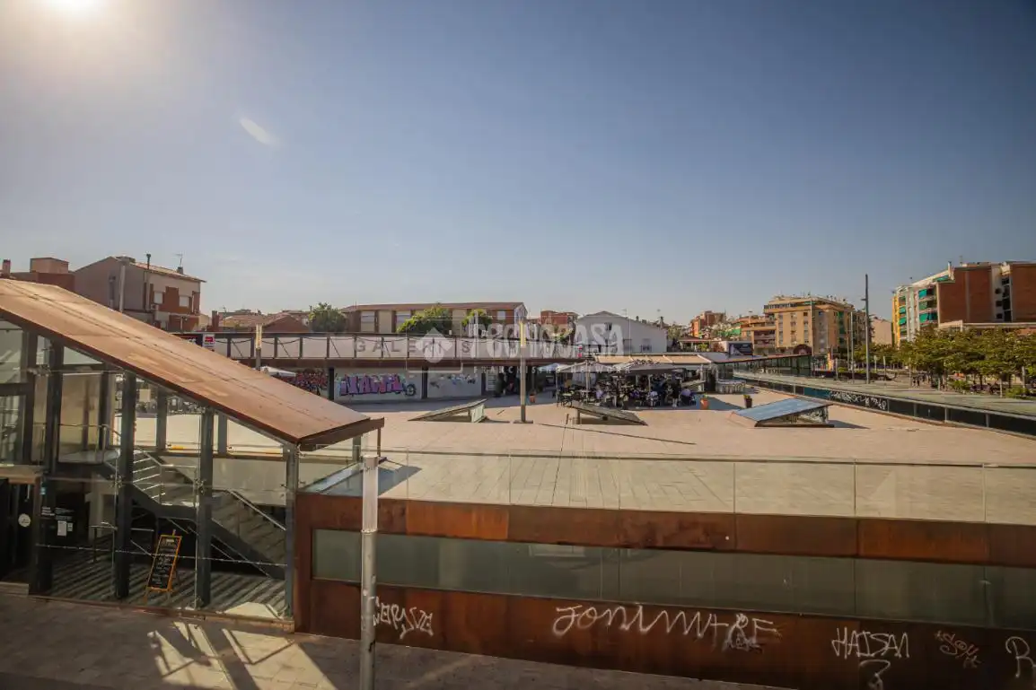 Terrasse von Wohnung zum Verkauf in Ripollet mit Klimaanlage und Balkon