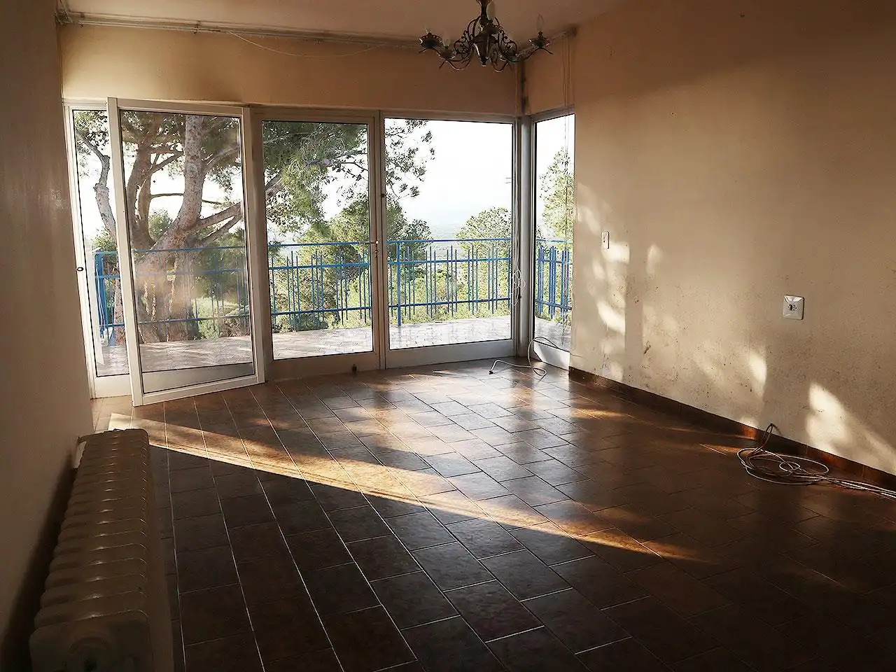 Sala d'estar de Casa o xalet en venda en Alcanar amb Jardí privat, Terrassa i Piscina