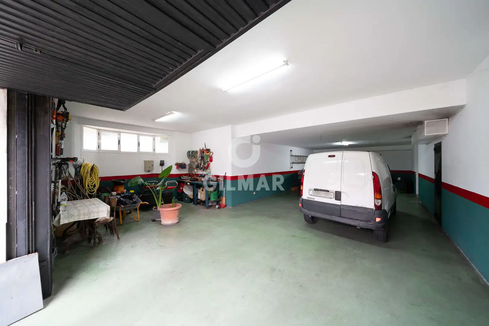 Aparcament de Casa o xalet en venda en Algete amb Aire condicionat, Calefacció i Jardí privat