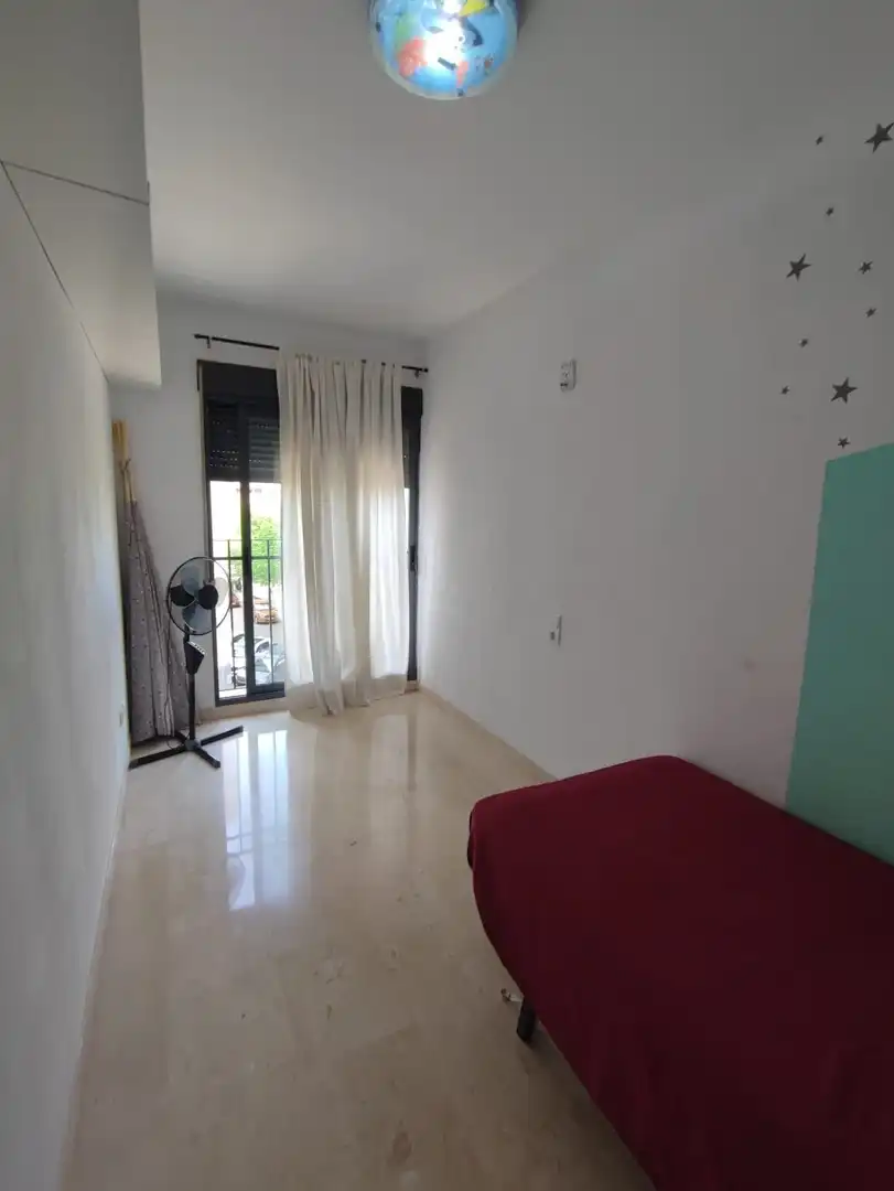 Bedroom of Flat for sale in Sueca  with Air Conditioner and Storage room