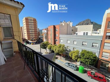 Appartamento con balcone in vendita a Cieza