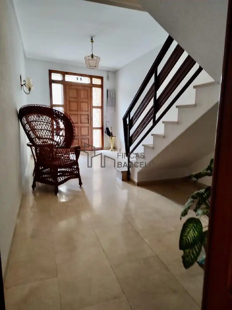 Casa adosada en venta en Tauste