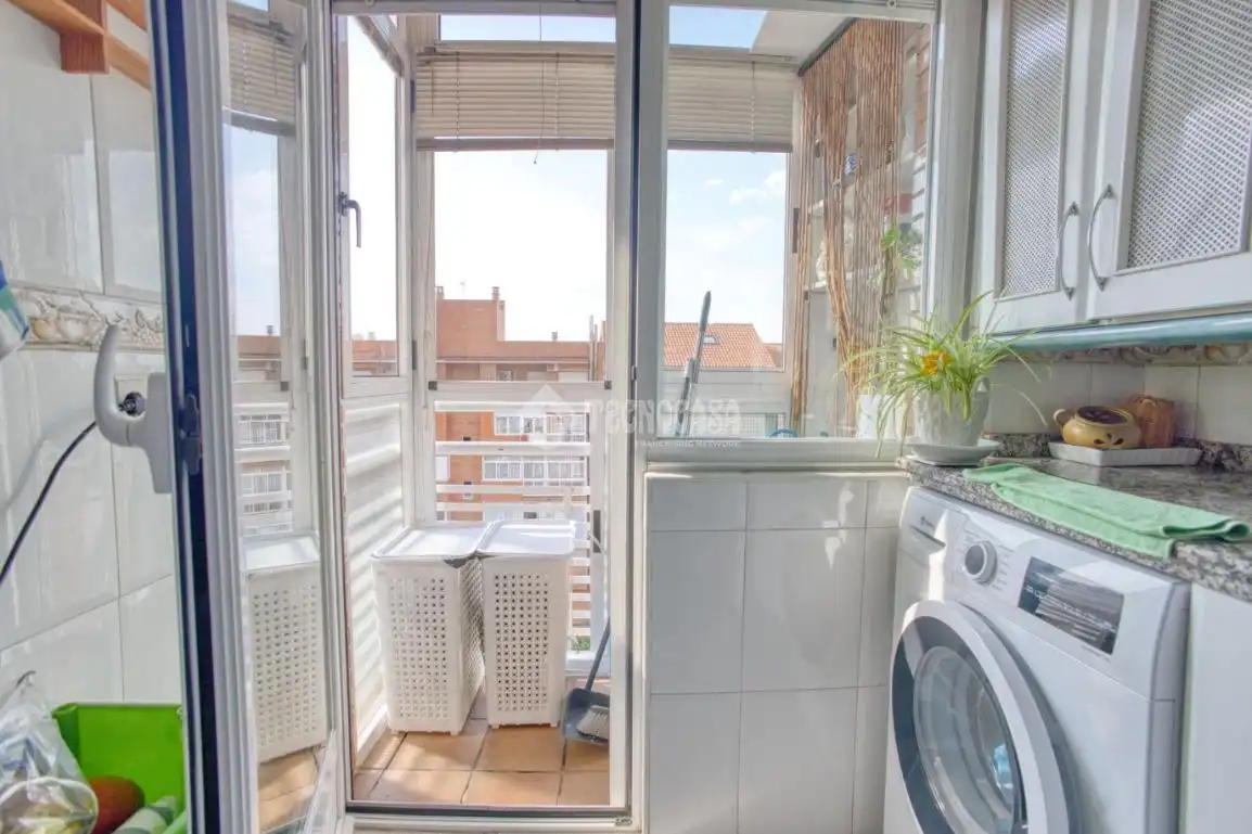 Balcony of Flat for sale in Salamanca  with Heating and Balcony