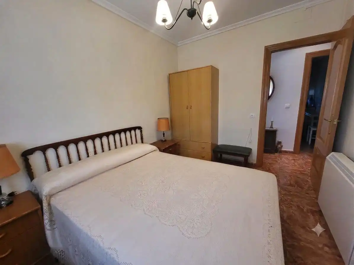 Bedroom of Houses for sale in Sisante  with Heating and Private garden