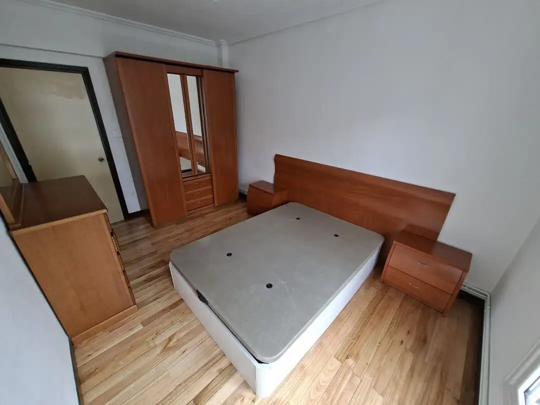 Habitación de Piso en venta en Abadiño  con Calefacción y Balcón