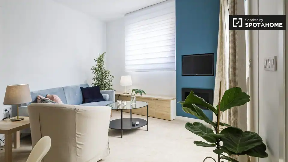 Habitació a Nou Moles
