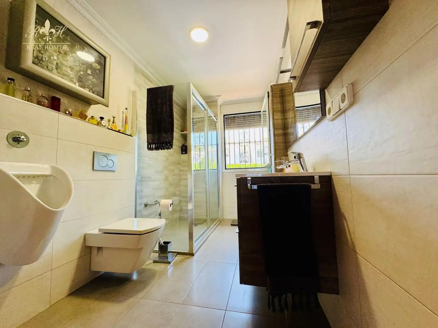 Bathroom of Houses for sale in L'Alfàs del Pi  with Air Conditioner, Heating and Terrace