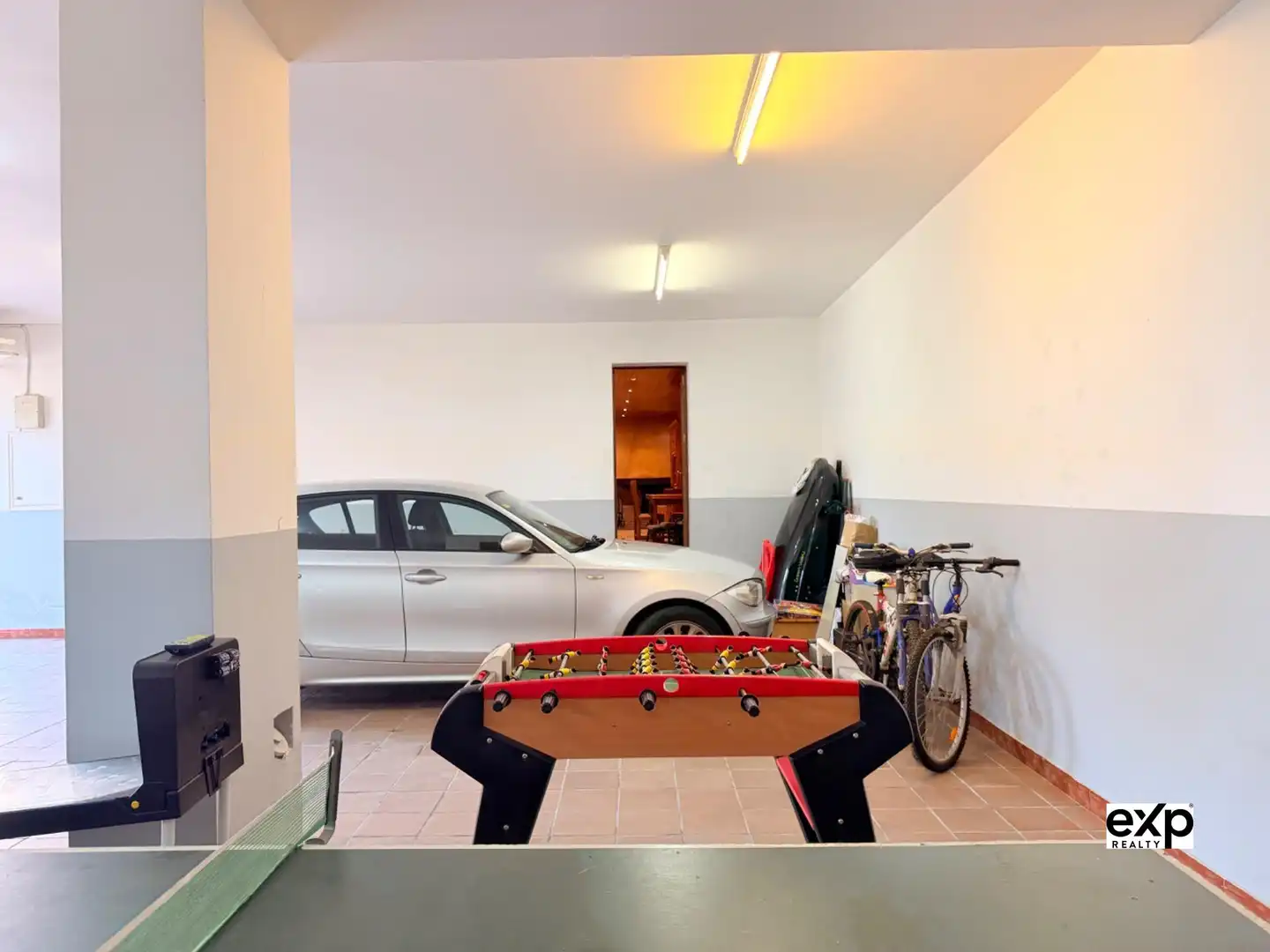 Parking de Casa o chalet en venta en Mataró con Calefacción, Jardín privado y Terraza