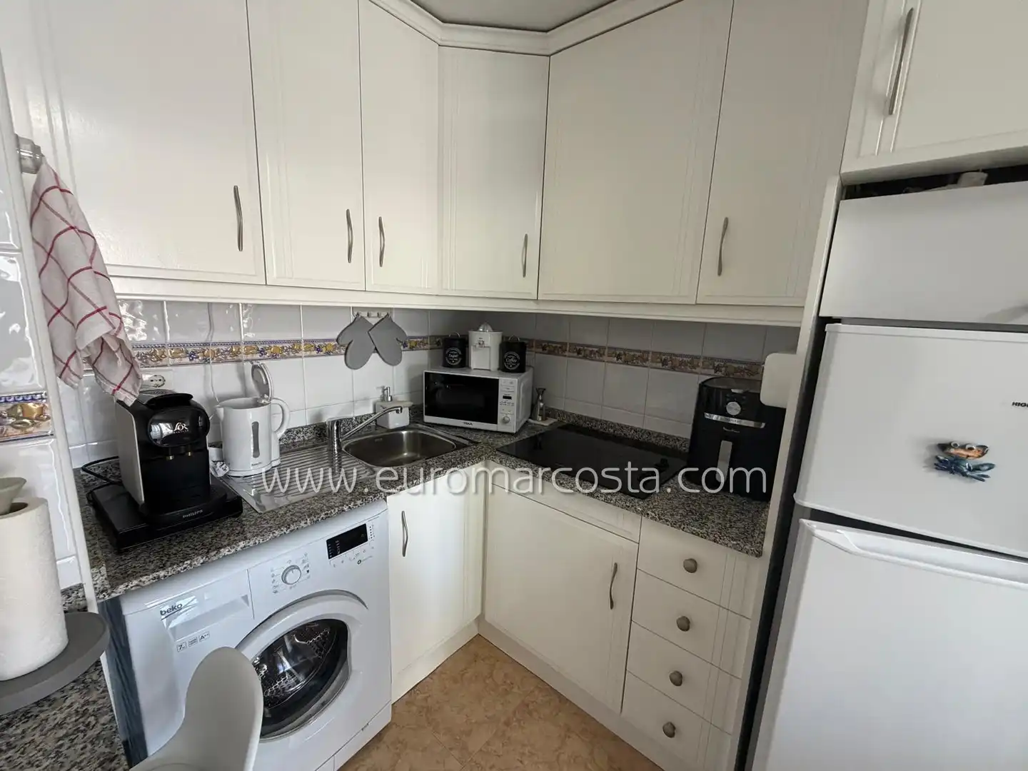 Kitchen of Flat for sale in Guardamar del Segura  with Air Conditioner, Heating and Terrace