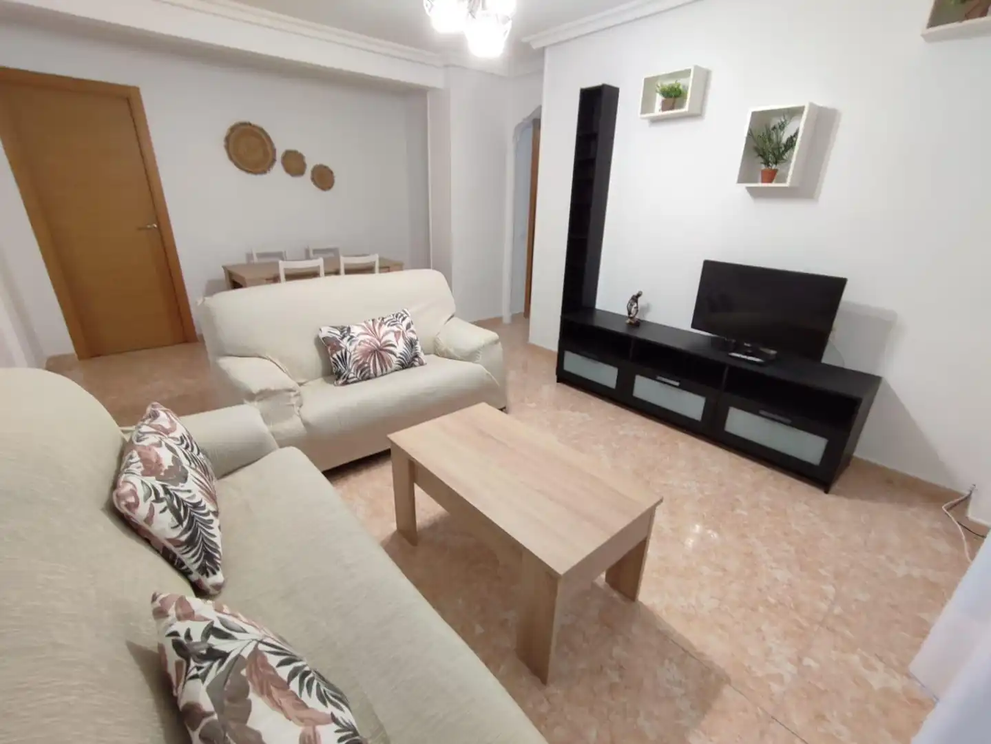 Sala d'estar de Pis de lloguer en San Vicente del Raspeig / Sant Vicent del Raspeig amb Moblat, Forn i Rentadora