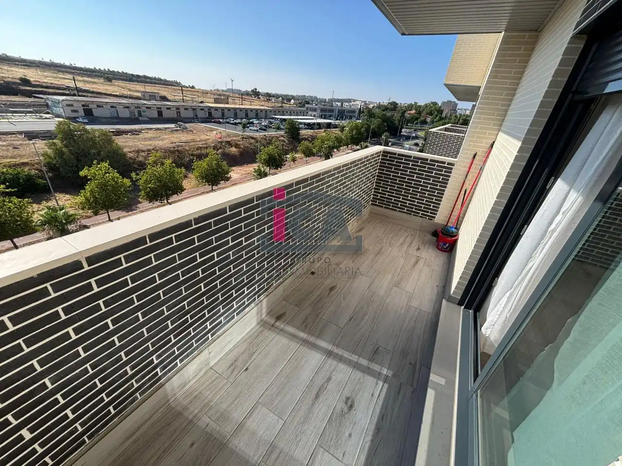 Balcony of Apartments for rent in Cáceres  with Air Conditioner, Heating and Terrace