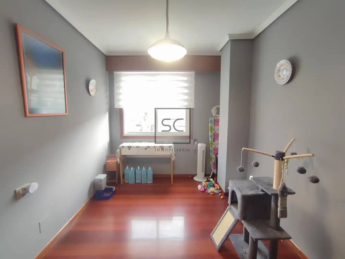Sala d'estar de Pis en venda en Ferrol amb Calefacció, Traster i Moblat