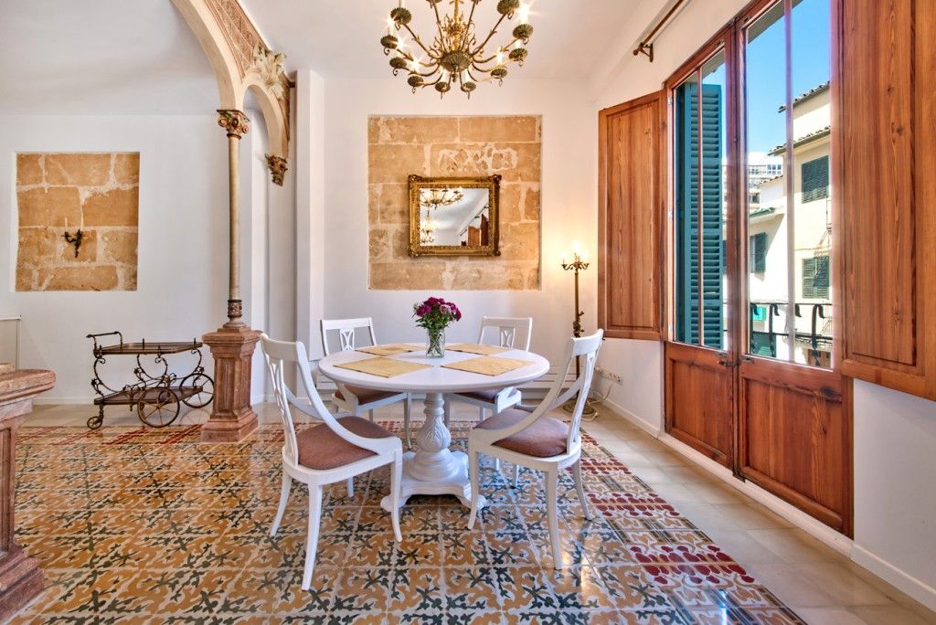Menjador de Apartament de lloguer en  Palma de Mallorca amb Aire condicionat, Calefacció i Terrassa