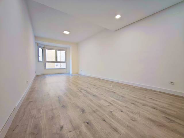 Piso en Alquiler en Calle de Santo Tomé en Justicia - Chueca