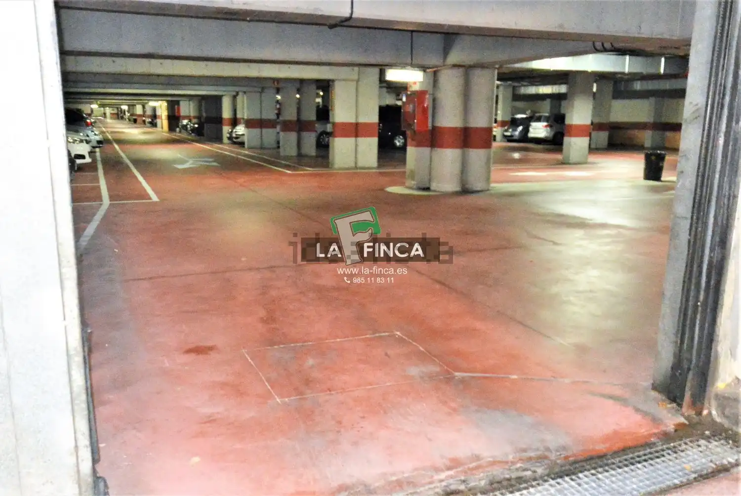 Parking de Garaje en venta en Oviedo 