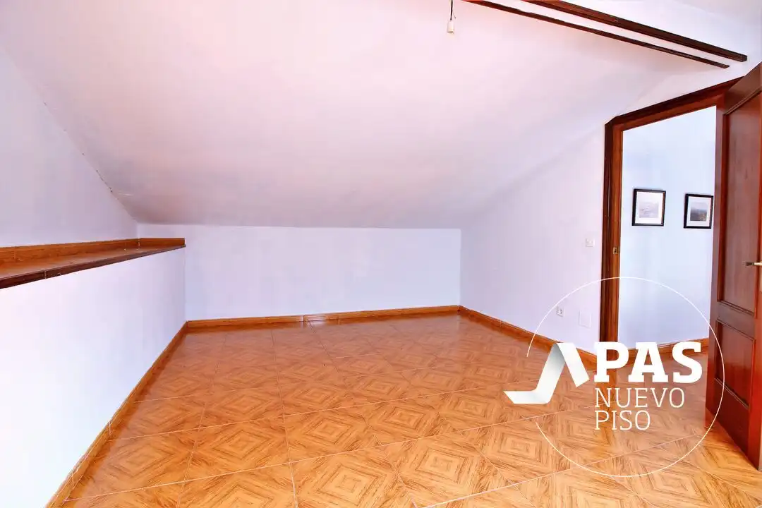 Casa o chalet en venta en Riotuerto con Calefacción, Jardín privado y Terraza