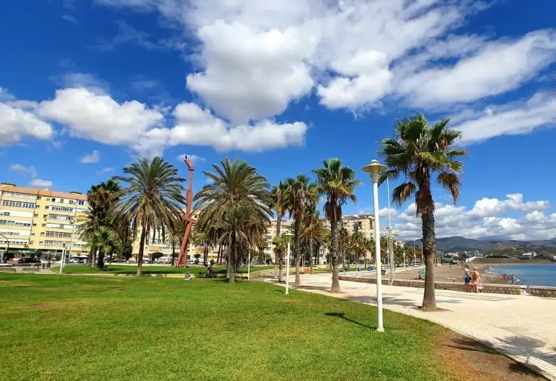 Vista exterior de Piso en venta en Málaga con Aire acondicionado, Calefacción y Horno