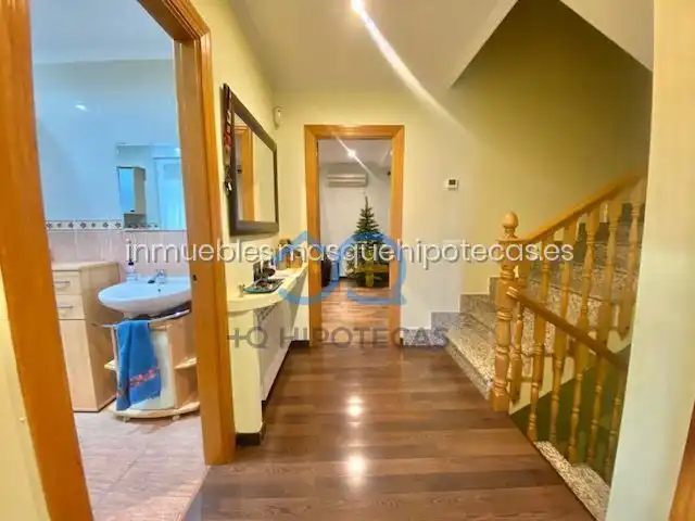 Casa adosada en venta en Añover de Tajo con Aire acondicionado, Calefacción y Jardín privado