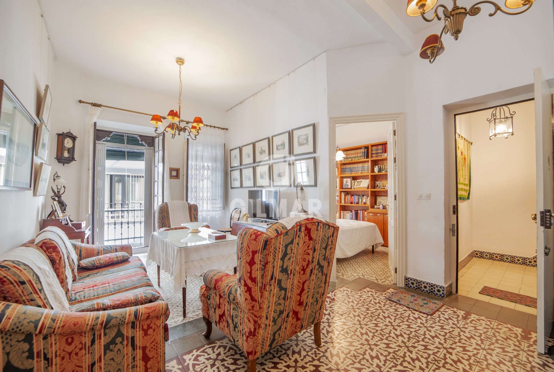 Sala d'estar de Casa adosada en venda en  Sevilla Capital amb Calefacció