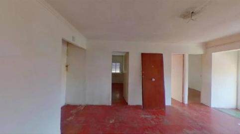 Foto 2 de Pis en venda a Calle Aiguablava, La Trinitat Nova,  Barcelona Capital