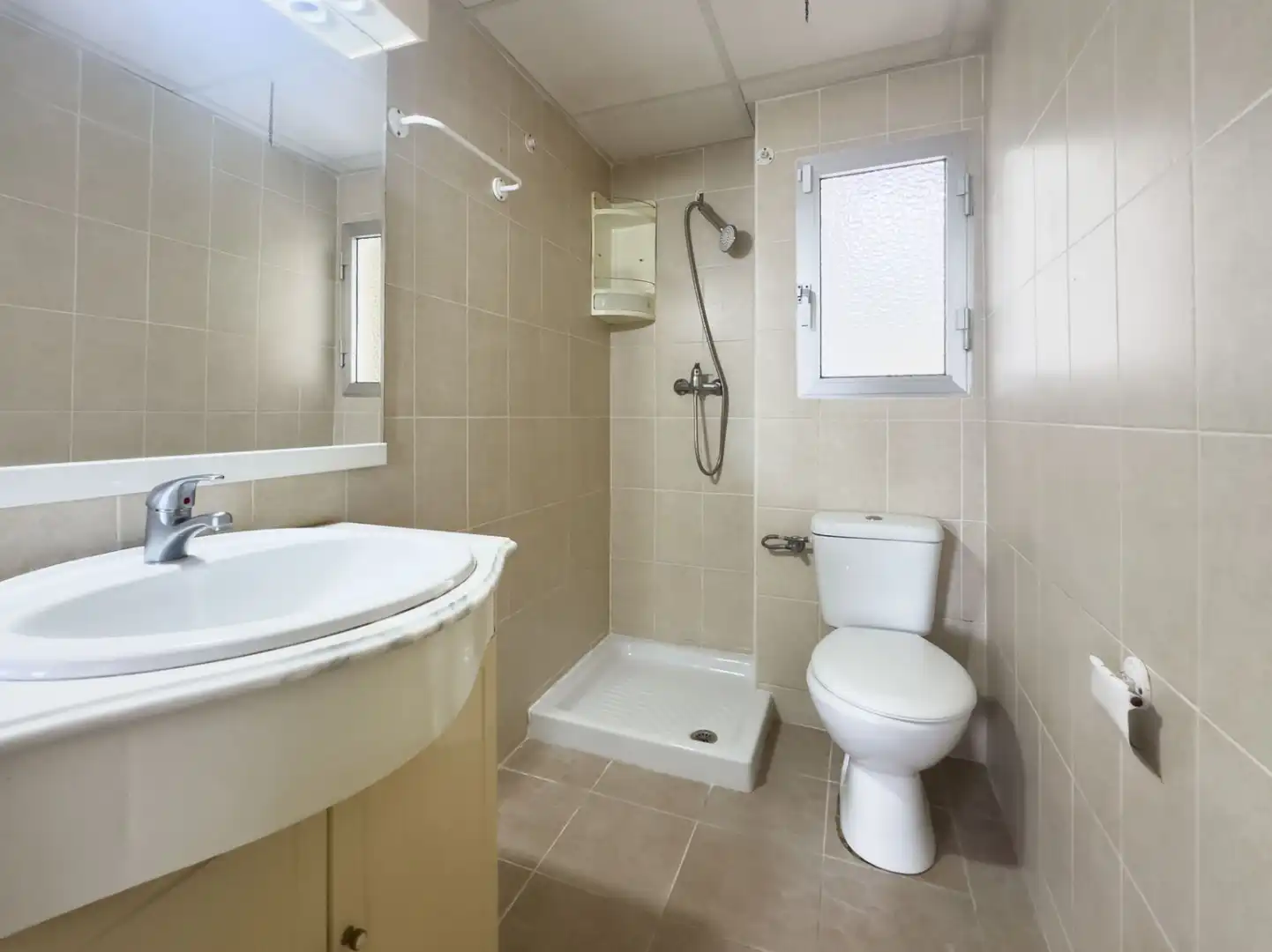 Baño de Piso en venta en Dénia con Aire acondicionado y Terraza