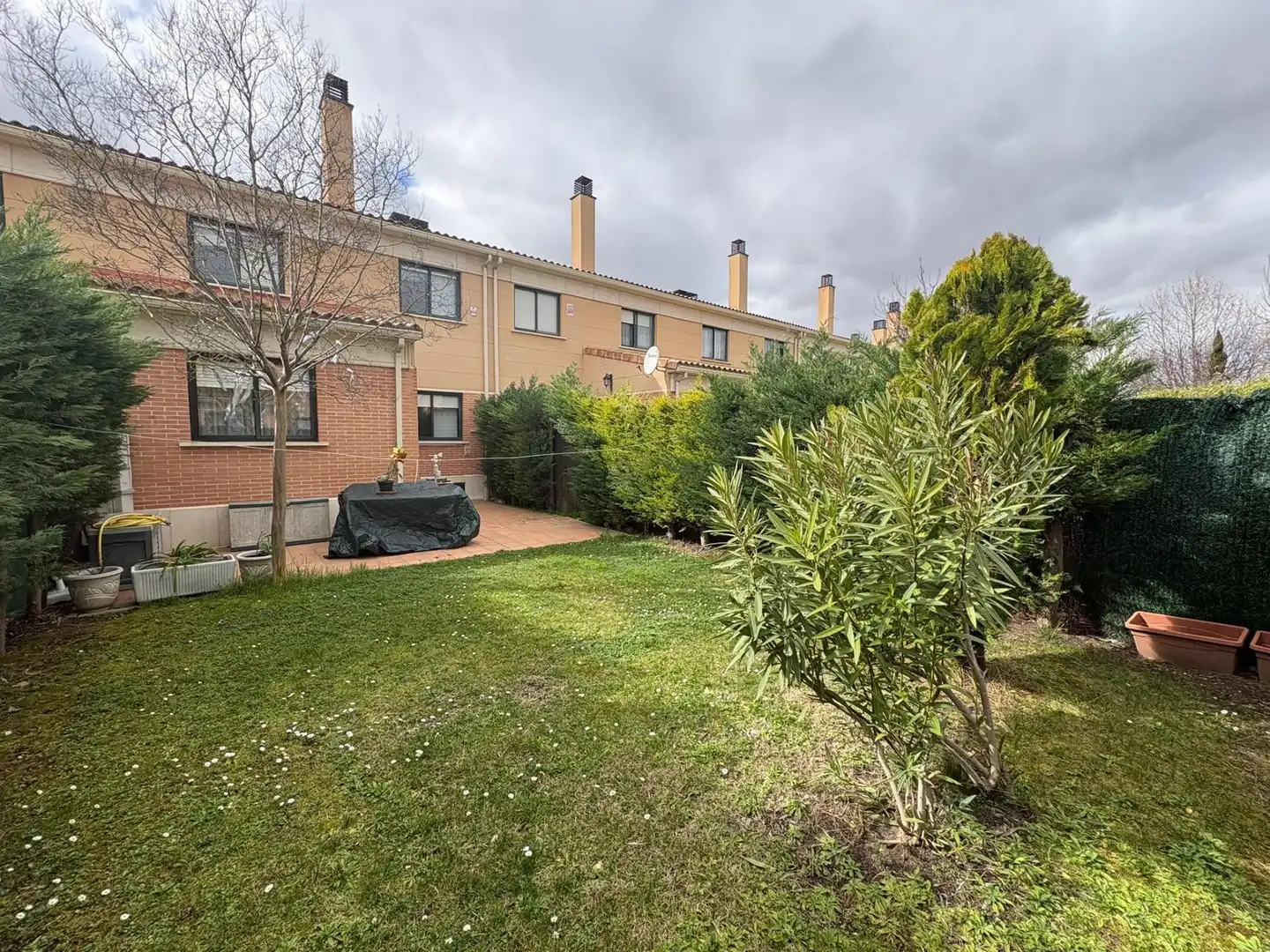Garden of Detached homes for sale in Valladolid  with Heating, Private garden and Storage room