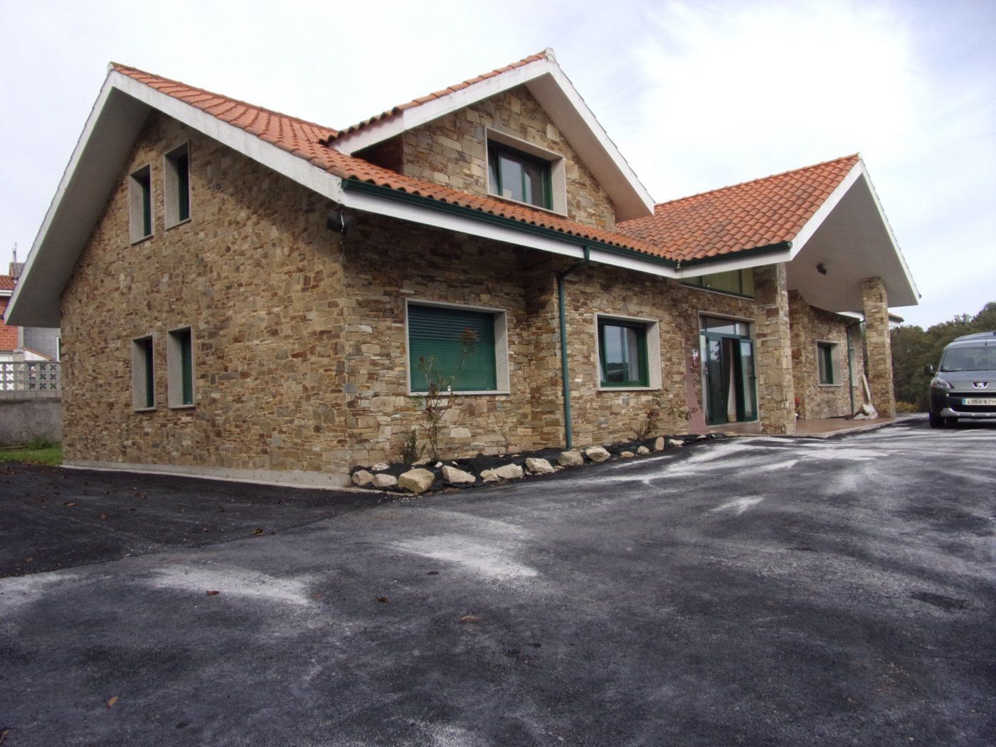 Country house zum verkauf in Santa Comba