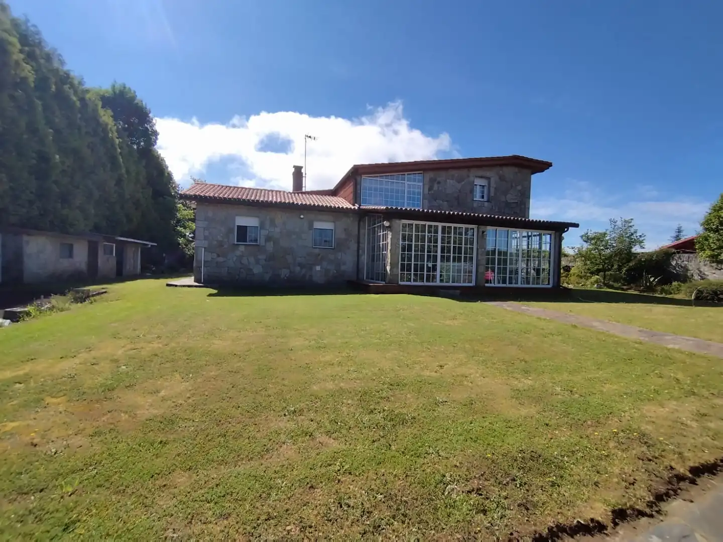 Vista exterior de Casa o chalet en venta en Cerceda con Calefacción, Terraza y Horno