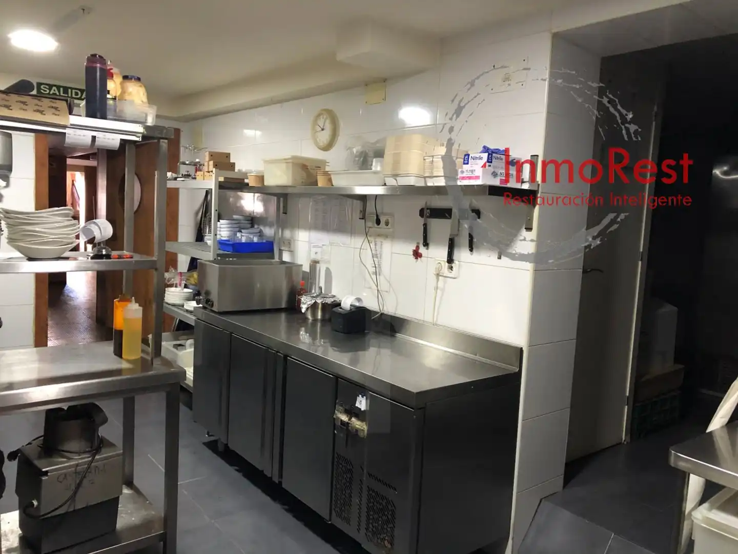 Kitchen of Commercial properties for rent in Madrid  with Air Conditioner
