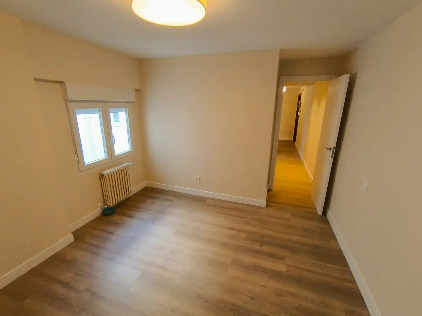 Bedroom of Flat for rent in Palencia  with Heating, Parquet flooring and Terrace