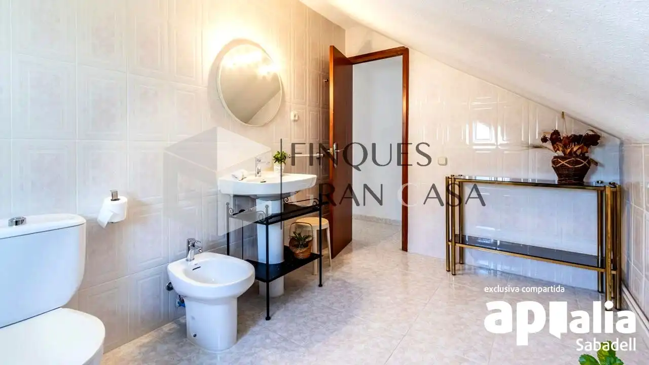 Habitación de Casa o chalet en venta en Caldes de Montbui con Calefacción, Terraza y Trastero