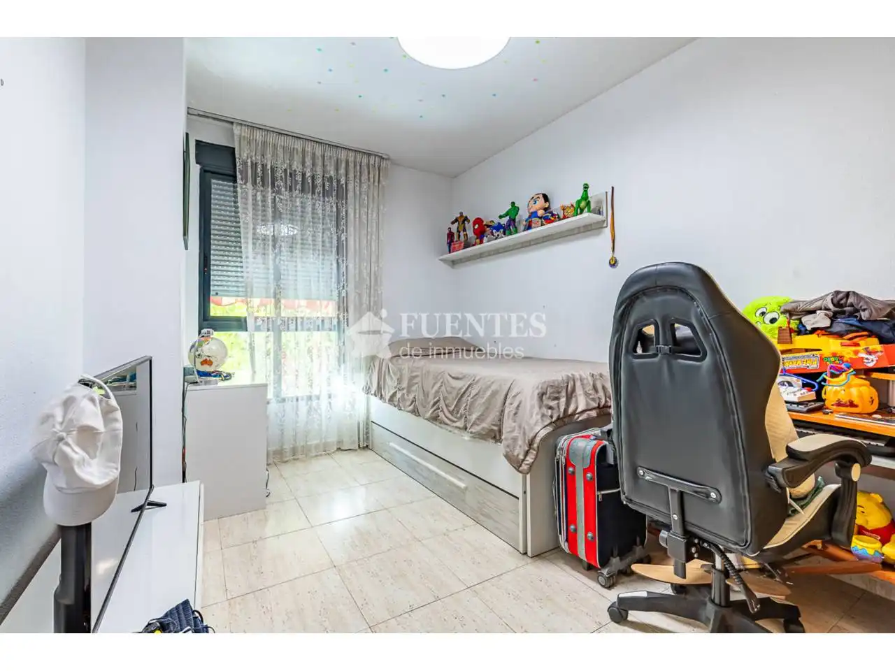 Flat for sale in Calle pintor baeza, Altozano - Conde Lumiares