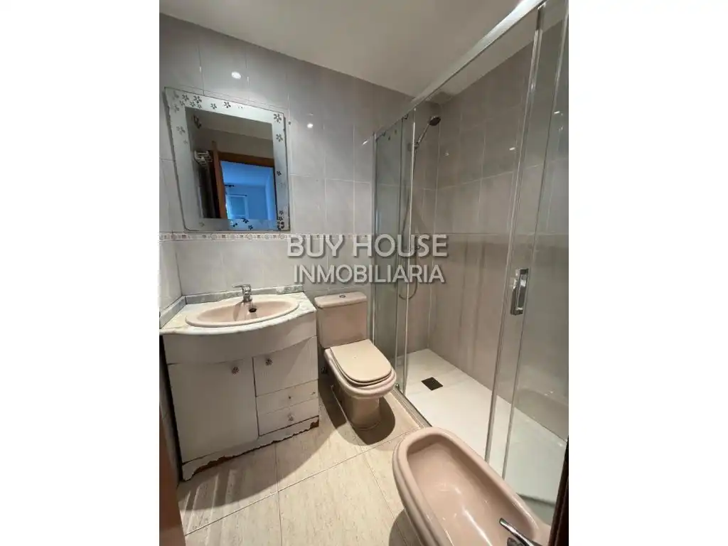 Bathroom of Flat for sale in Getafe