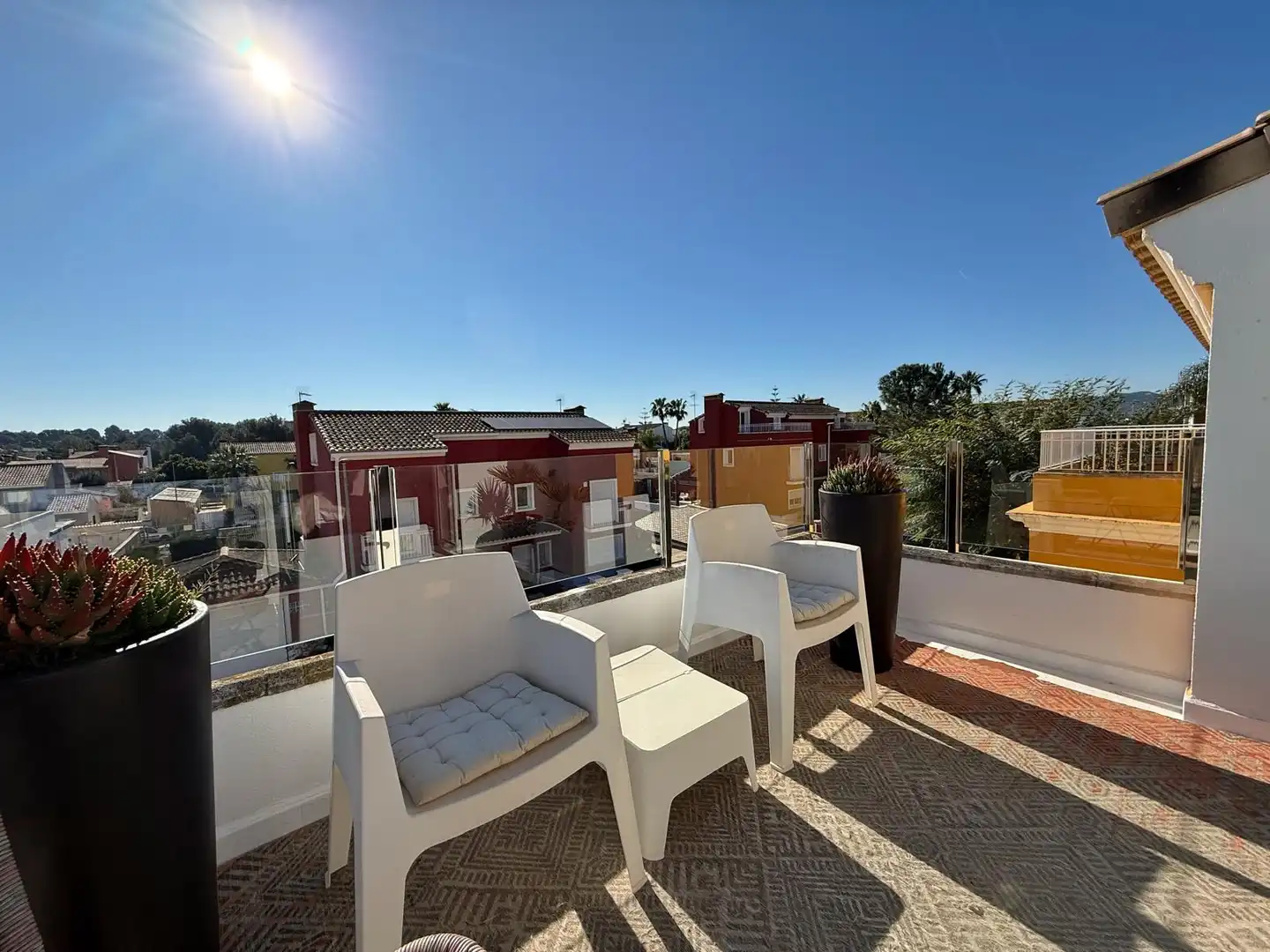 Terrassa de Casa adosada en venda en La Pobla de Vallbona amb Aire condicionat, Calefacció i Jardí privat