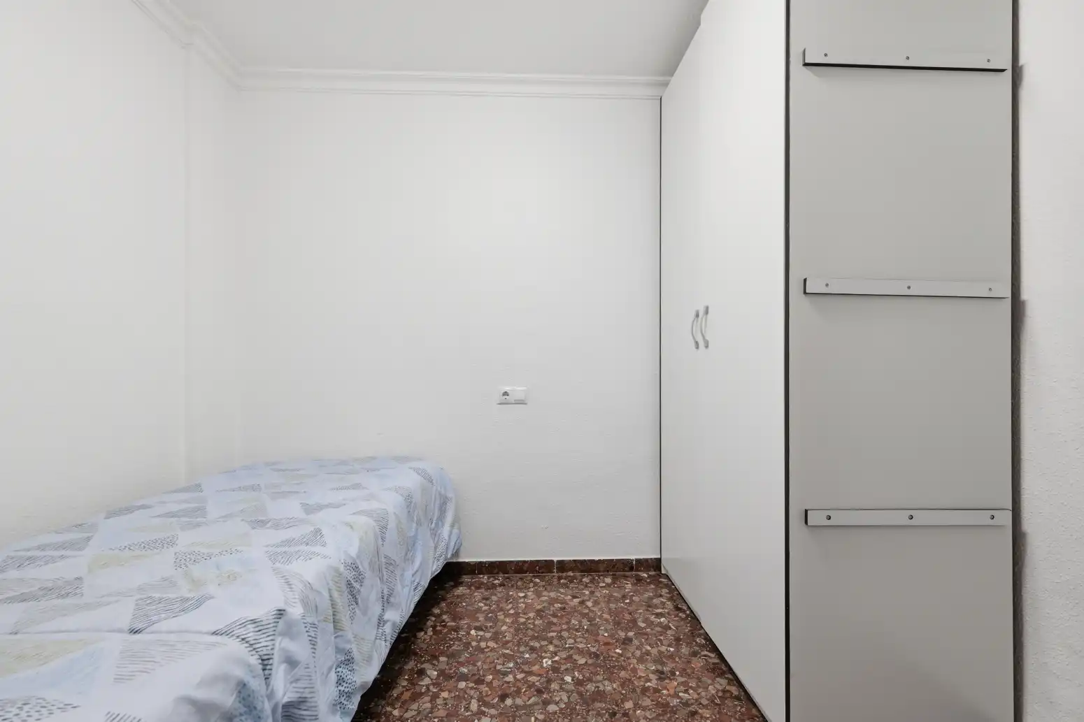 Bedroom of Flat for sale in Aldaia, Valencia
