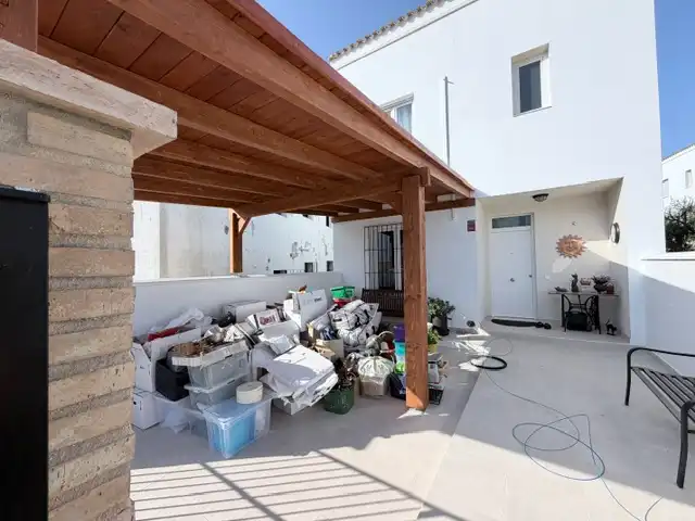 Terrassa de Casa o xalet en venda en Manzanilla amb Jardí privat, Parquet i Balcó