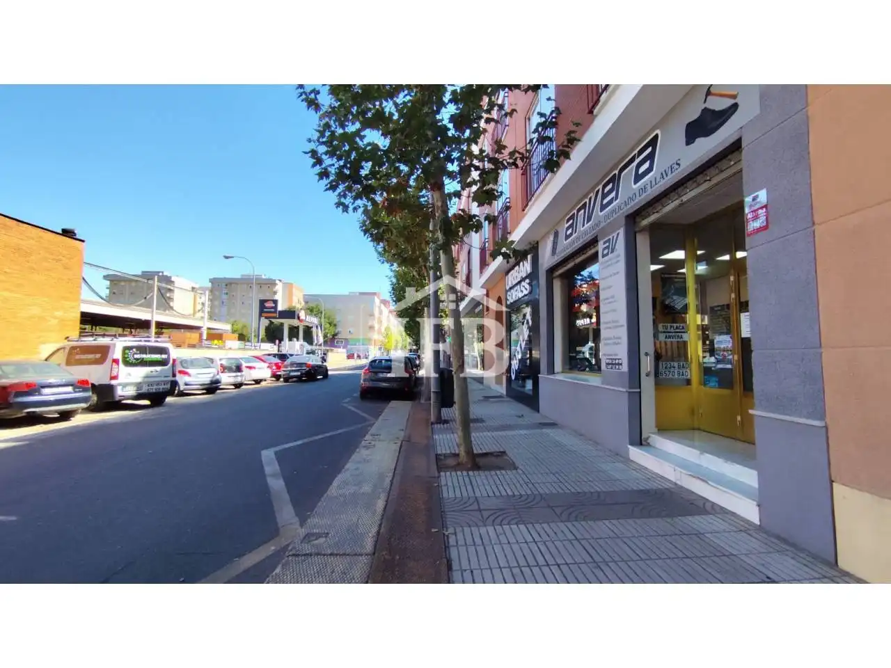 Parking with lift to rent in Calle Vicente Delgado Algaba 98, imagen 3
