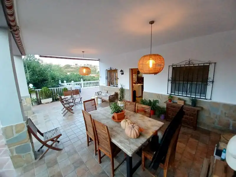 Terrassa de Finca rústica en venda en Estepona amb Jardí privat, Terrassa i Traster