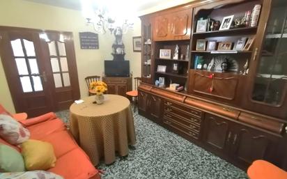 Flat for sale in Avenida Real de Pinto,  Madrid Capital