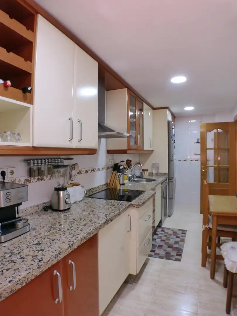 Cocina de Apartamento en venta en Alicante / Alacant con Terraza